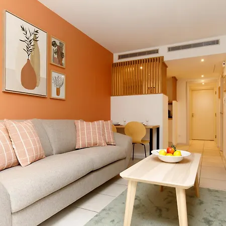 Cote Croisette Luxe - 2bdr 2 Bthr 2 Toilets -terrace, Ac, Parking & Lift Cannes
