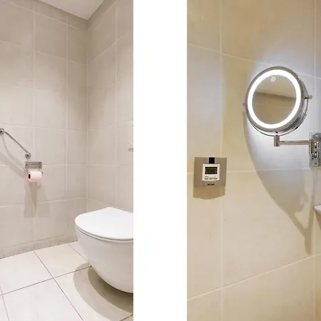 Cote Croisette Luxe - 2bdr 2 Bthr 2 Toilets -terrace, Ac, Parking & Lift Κάννες