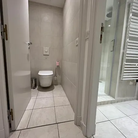 Διαμέρισμα Cote Croisette Luxe - 2bdr 2 Bthr 2 Toilets -terrace, Ac, Parking & Lift *